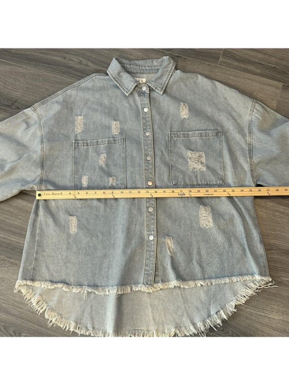 POL Shirt Womens L Sweet Talker Shacket Grunge Distressed Denim Fringe Hem Boho - Picture 8 of 11